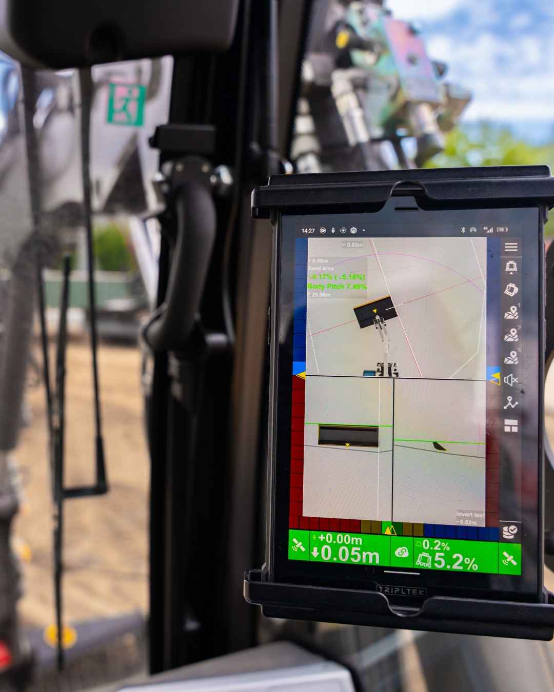 Une révolution Topcon : guidage 3D et pesage embarqué réunis